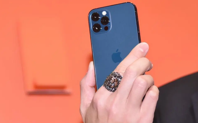 王益苹果手机维修分享iPhone12系列重启方法教程 
